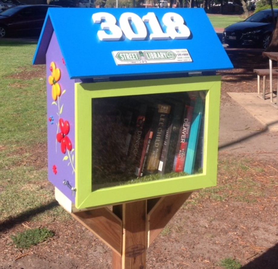 Street Library image3