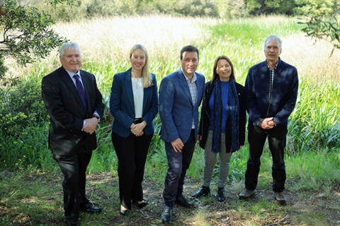 Cr Peter Hemphill, Mayor - Hobsons Bay City Council; Daria Kellander, Williamstown candidate; Matthew Guy, Victorian Liberal Party Leader; Angela Newhouse, Point Cook candidate; Gordon Lescinsky, Hobsons Bay Wetland Centre. 