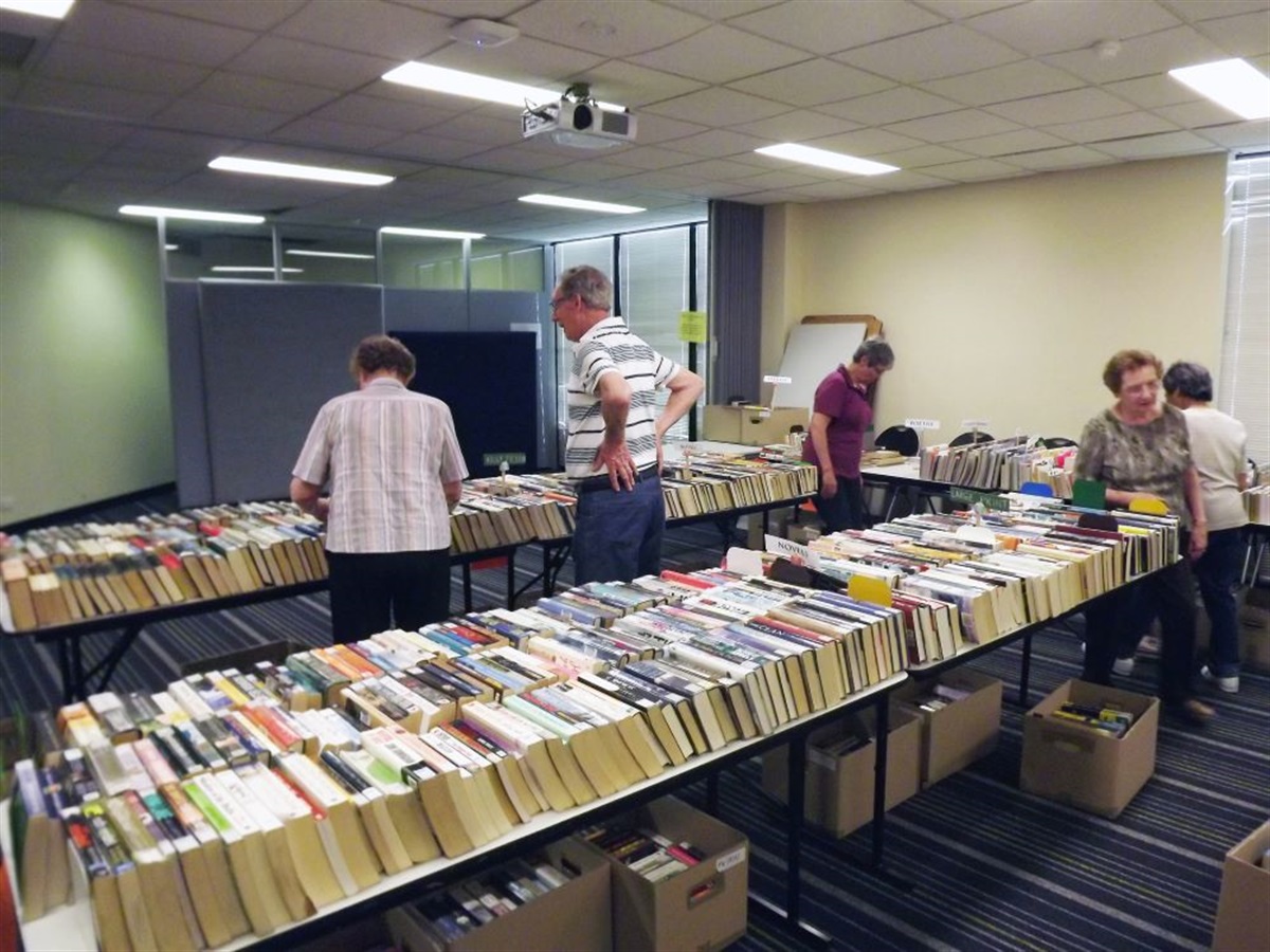 Book Sales & Friends of the Libraries Hobsons Bay