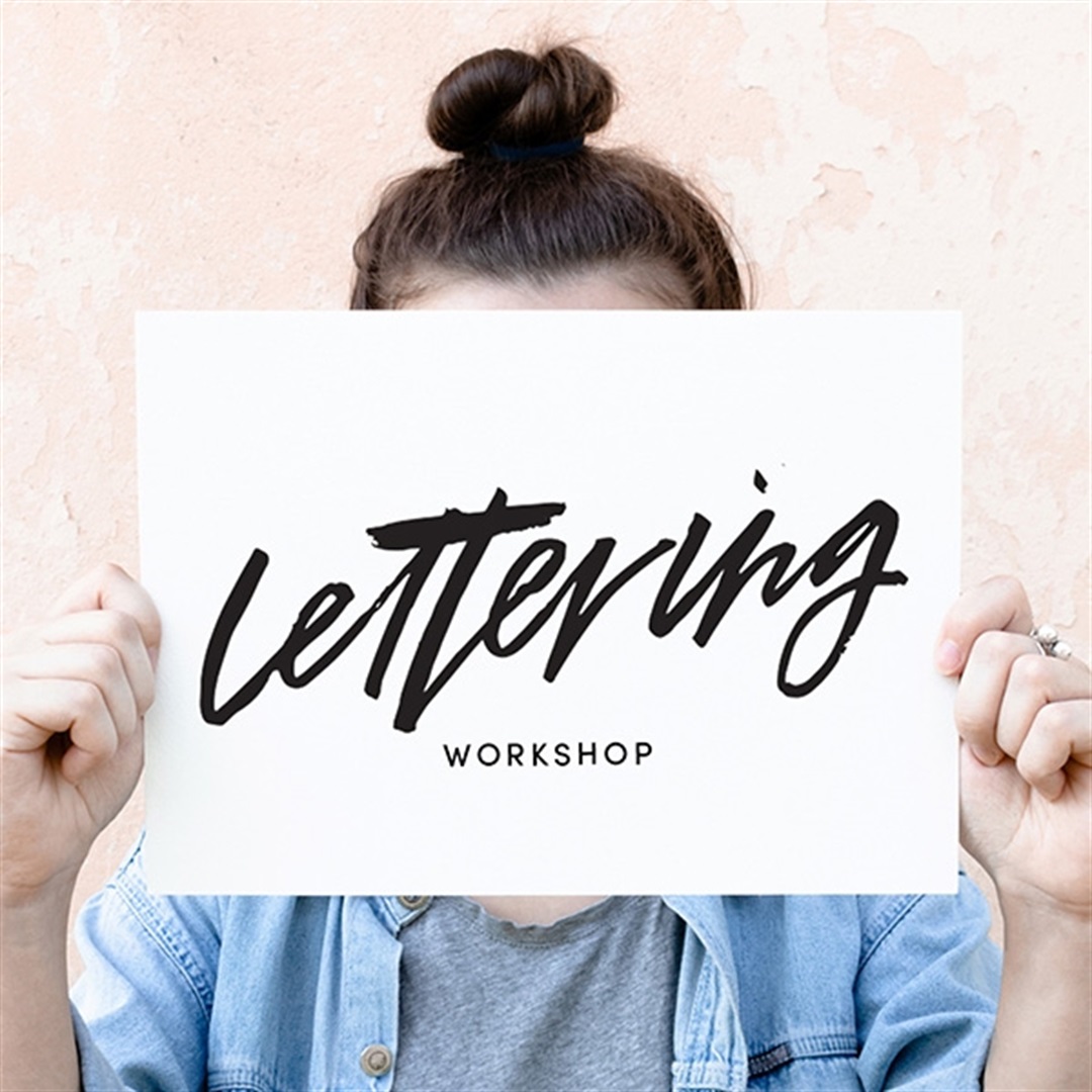 Brush Lettering Visit Hobsons Bay